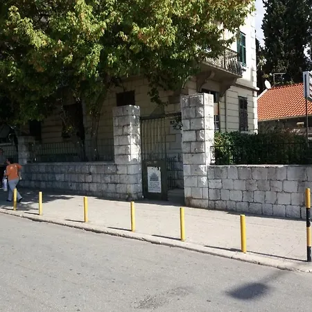 And Viktoria Guest house 3*